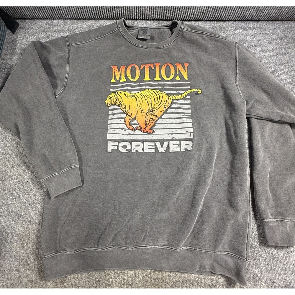 Comfort Colors Sweatshirt Mens Large Blue Good Motion Forever Tiger Graphic